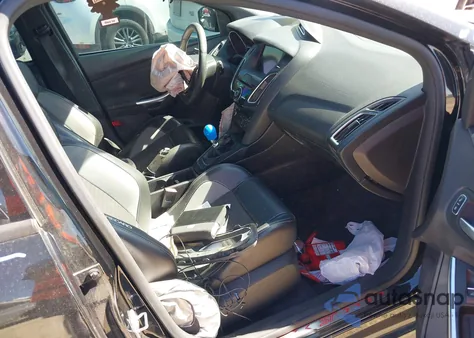 2018 Ford Focus St from USA, damaged, VIN 1FADP3L92JL220352